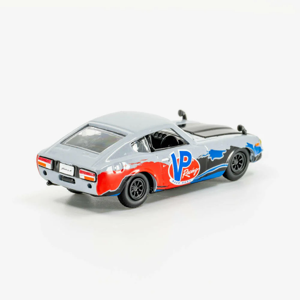 VP Racing 1970 Nissan Fairlady Z432 R70 Diecast - 1:64 Scale - Image 2